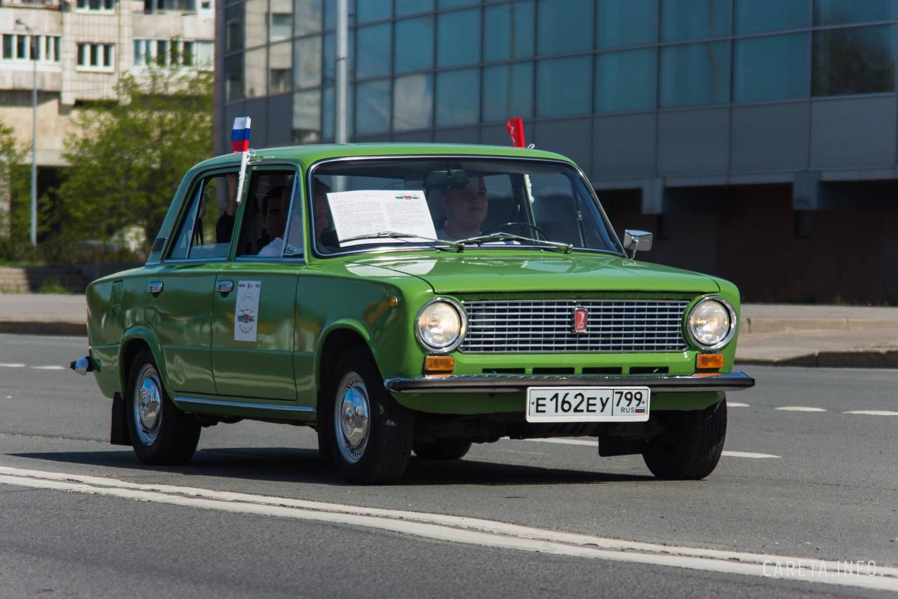 Участник ретро-выставки Classic Touring Cup: ВАЗ 21013 1985 года